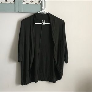 🔹Molli & Mia Cover-up🔹